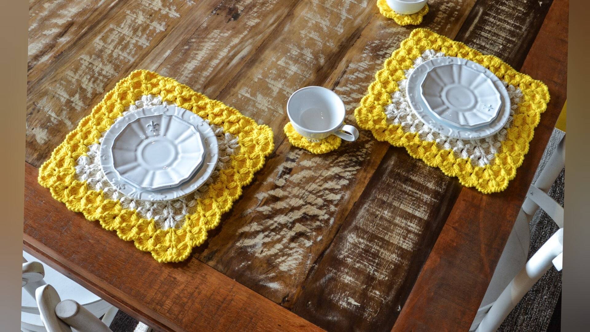 Lindo Jogo Americano em Crochê Quadrado Puff: Receita e Gráfico