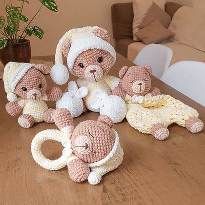 Amigurumi Ursinho Dorminhoco Kit Completo – Amigurumi Pattern
