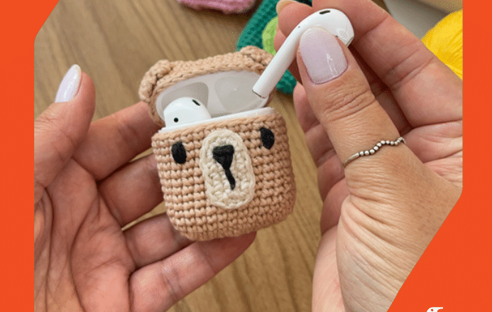 CAPA DE CROCHÊ para porta fones de ouvido com fio BELLA Modelo Urso