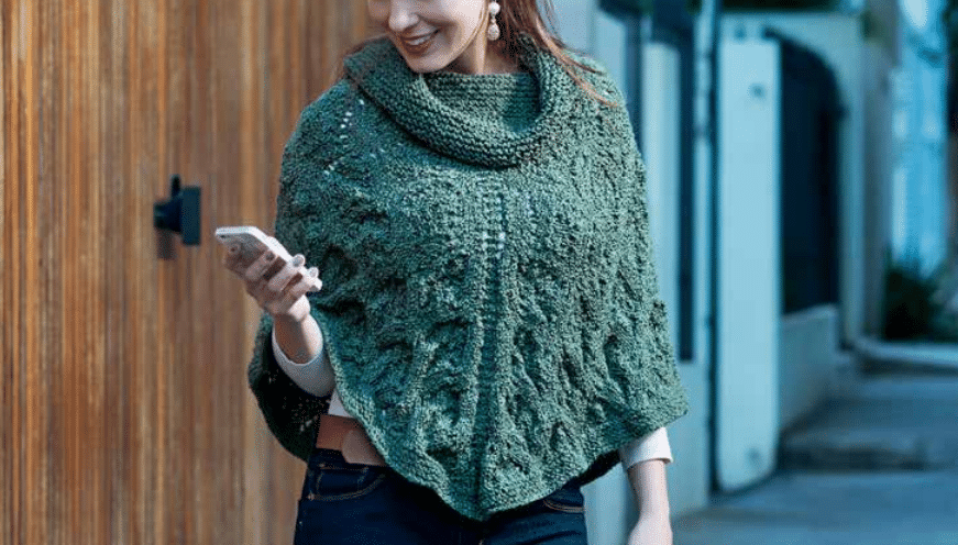 Pelerine verde de tricô – Cisne Onda