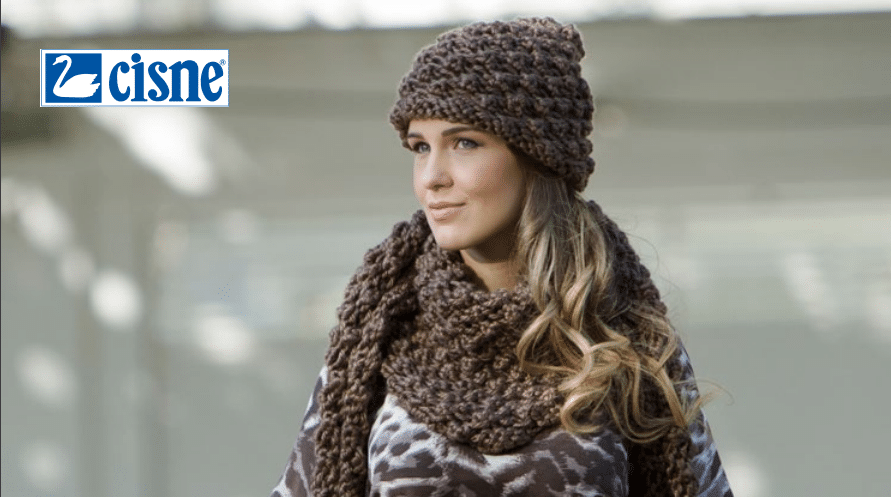 Conjunto Gorro e Cachecol em Tricô Marrom – Cisne Moonlight