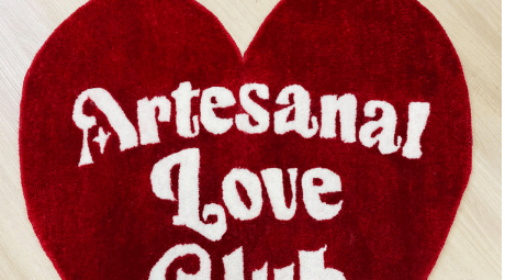 Tapete em Tufting “Artesanal Love Club”- Lã PARATAPET
