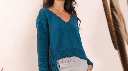 Blusa de Tricô Assimétrica