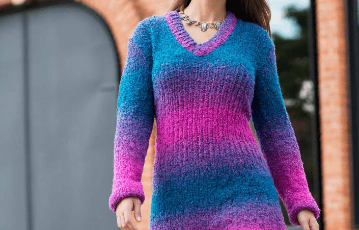 Vestido de tricô rosa e azul (Cisne Dual)