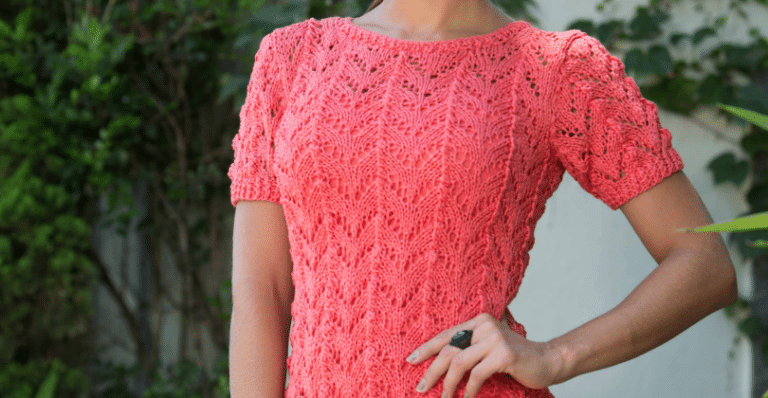 Blusa de tricô coral manga curta