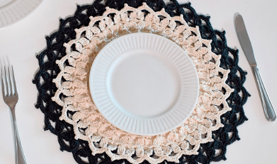 Sousplat de Crochê Elegância: Com gráficos