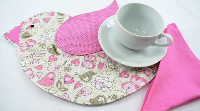 Patchwork Alado: Descanso de Caneca Passarinho - Com Molde