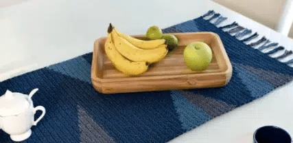 Encante-se com os Caminhos de Mesa em Crochê: Adicione Elegância e Conforto à Sua Decoração