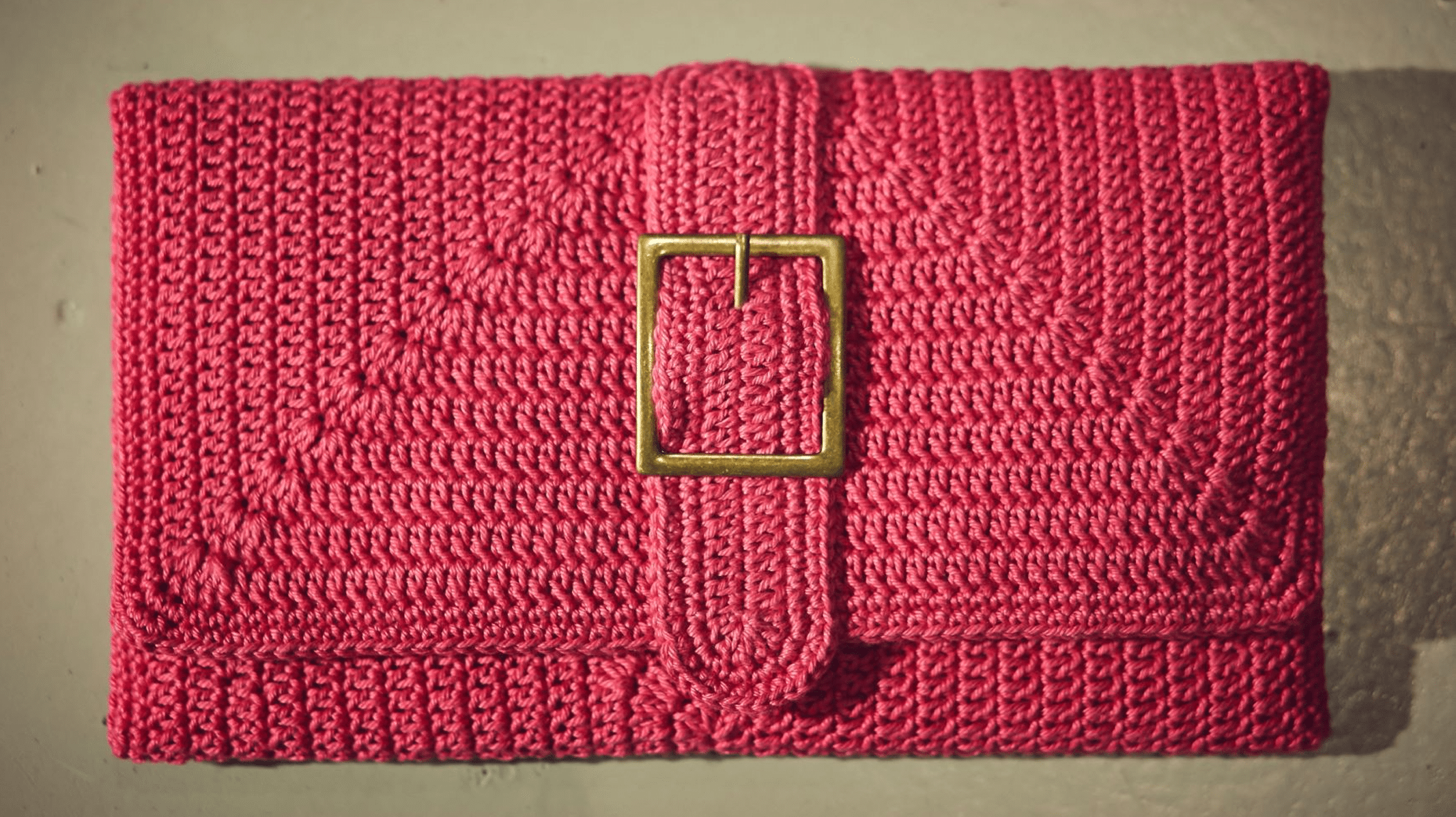 Receita Carteira de Crochê Pink: O Toque Perfeito de Estilo e Praticidade