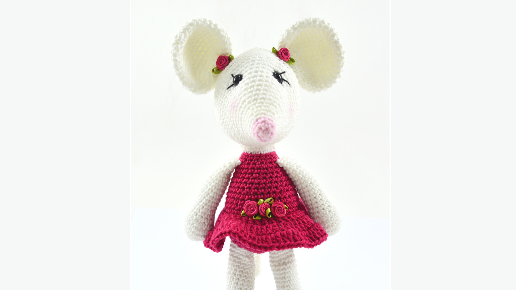 Amigurumi de Crochê Ratinha Mel: Doçura e Encanto em Cada Ponto