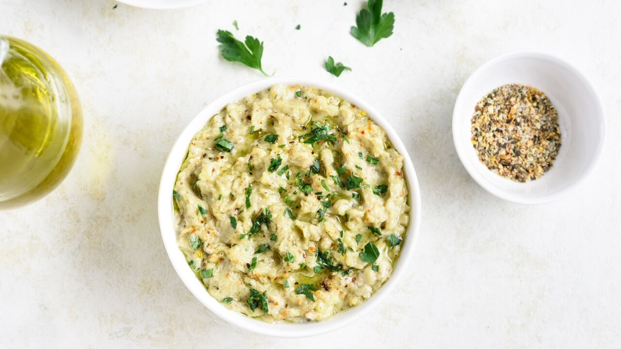 Receita de Molho Fit para Salada: Benefícios e Dicas para uma Alimentação Saudável