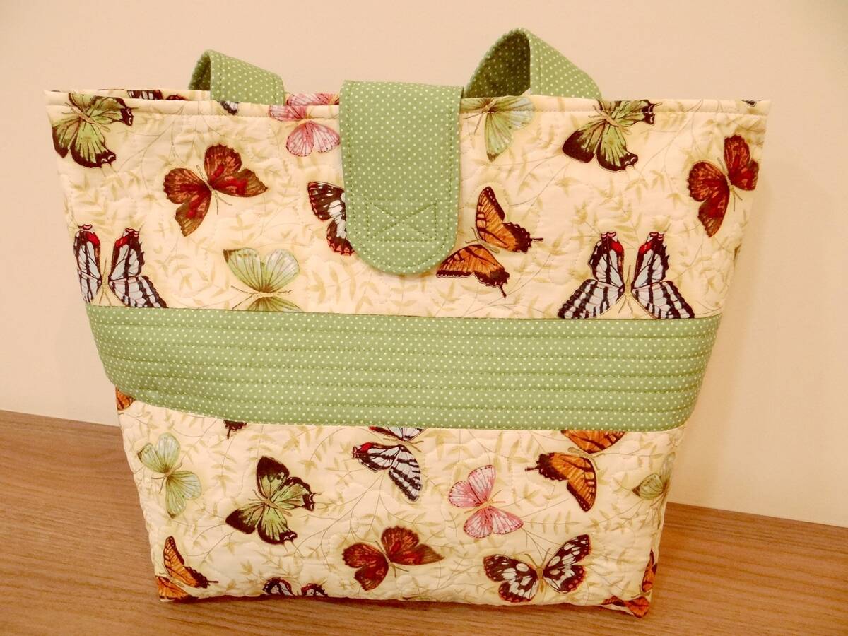 Bolsa de Borboletas em Patchwork: Aprenda a Fazer a Sua!