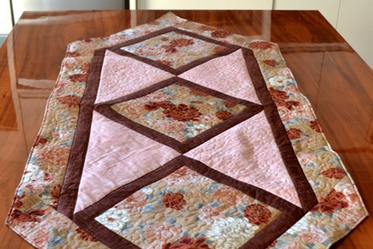 Trilho de Mesa Maison em Patchwork: Deixe sua Mesa Charmosa!