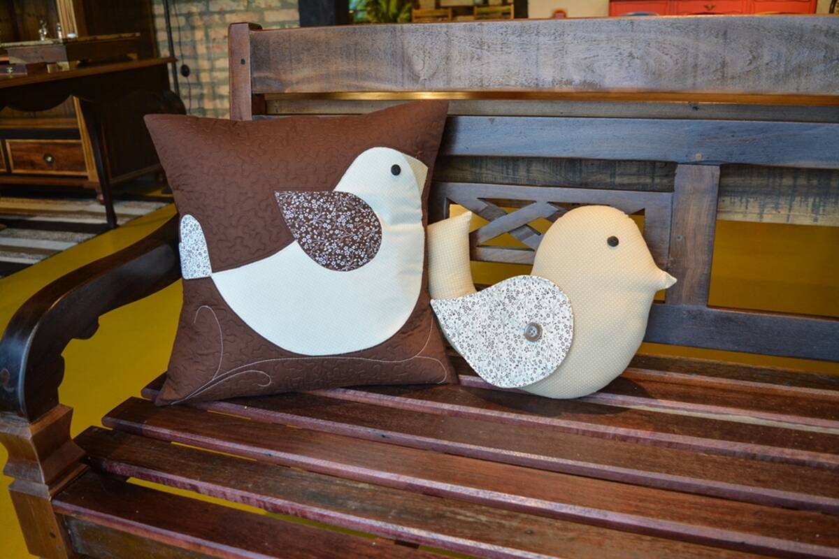 Almofada de Passarinho em Patchwork:Decore sua Casa