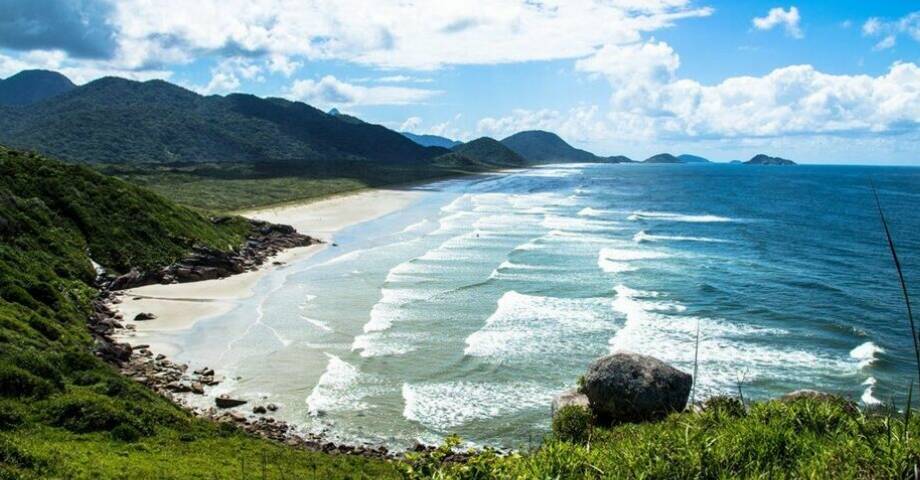 Vale do Ribeira: 8 Passeios Incríveis no Litoral Sul de SP