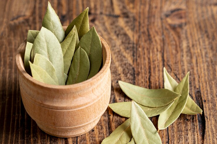 Chá de Louro com Limão: Benefícios e Receita Completa