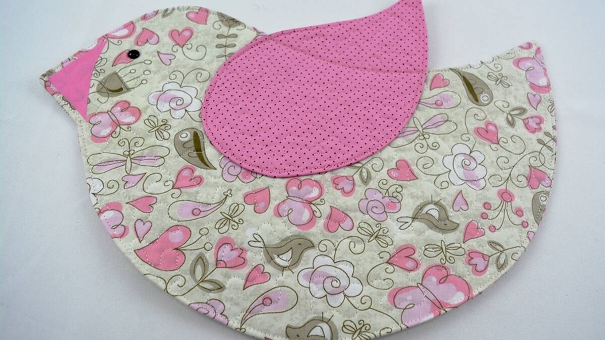 Descanso de Caneca em Patchwork de Passarinhos: Faça o Seu!