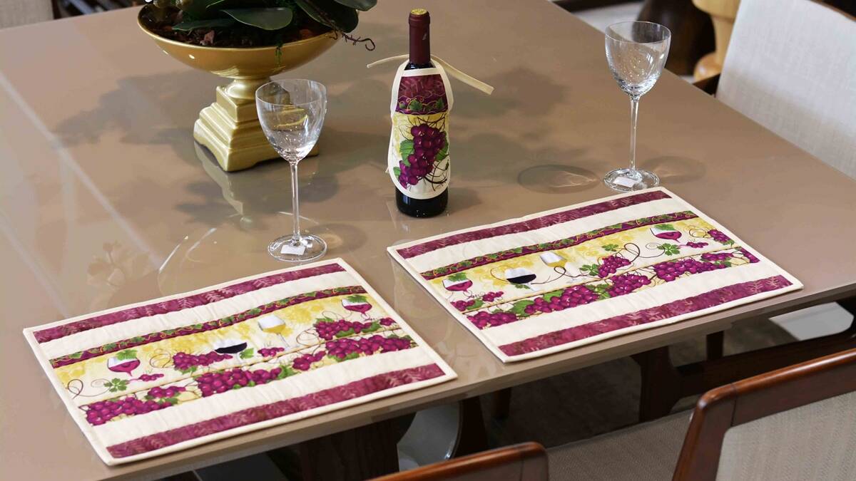 Jogo Americano em Patchwork de Vinhos: Aprenda a Fazer o Seu!