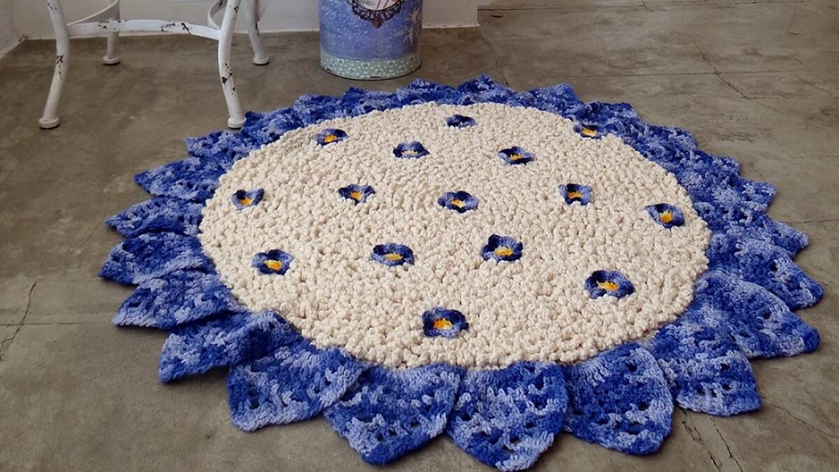 Tapete em Crochê com Lindas Flores: Como Fazer o Seu?