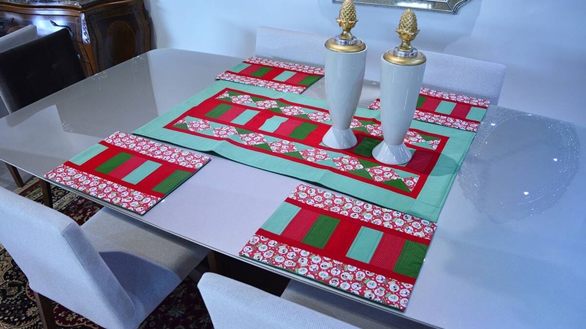 Trilho de Mesa e Jogo Americano em Patchwork para o Seu Natal!
