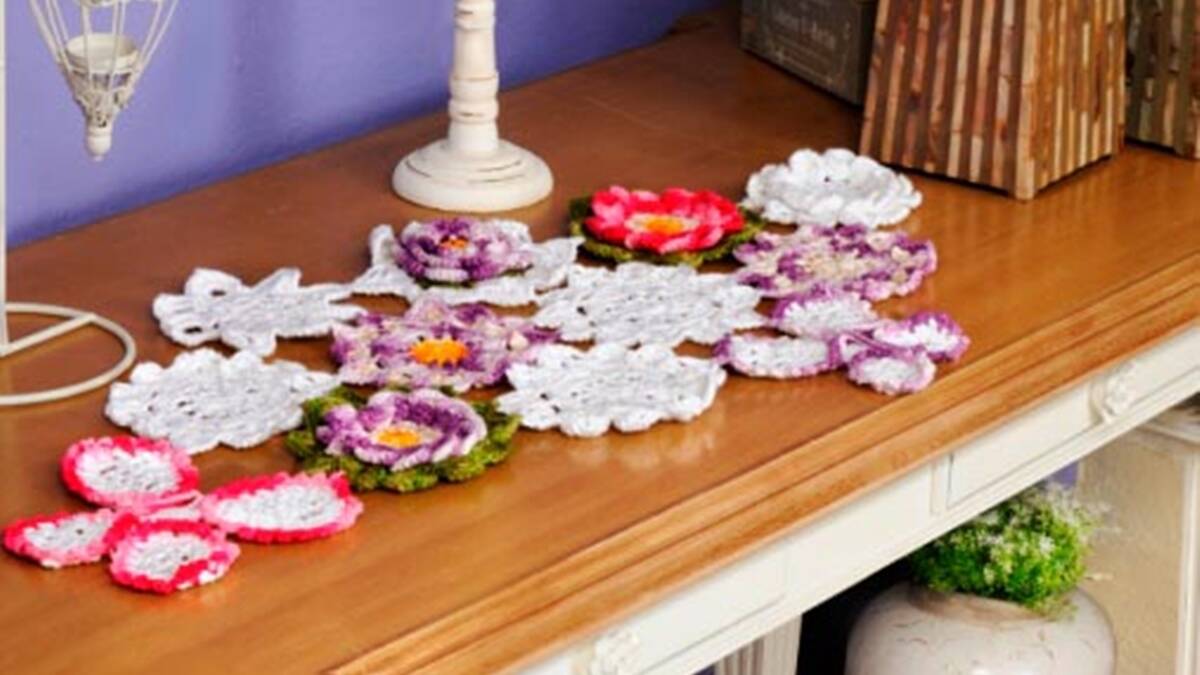Trilho de Mesa Florido em Crochê: Faça o Seu!