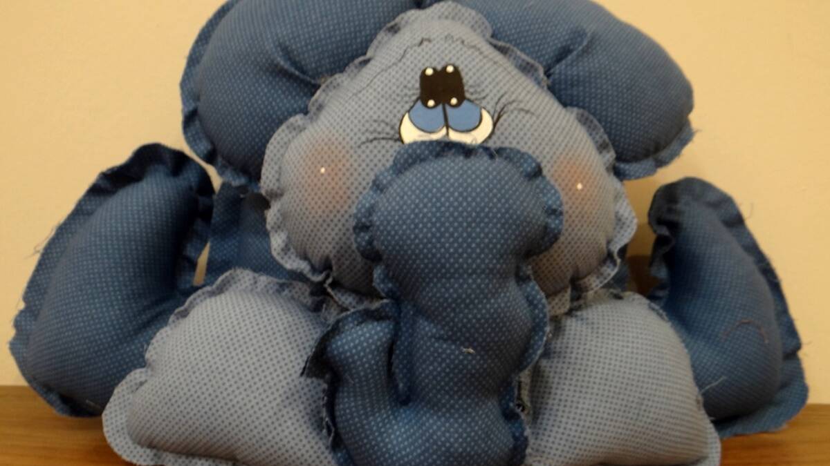 Almofada Elefante em Patchwork: Um Toque Criativo!