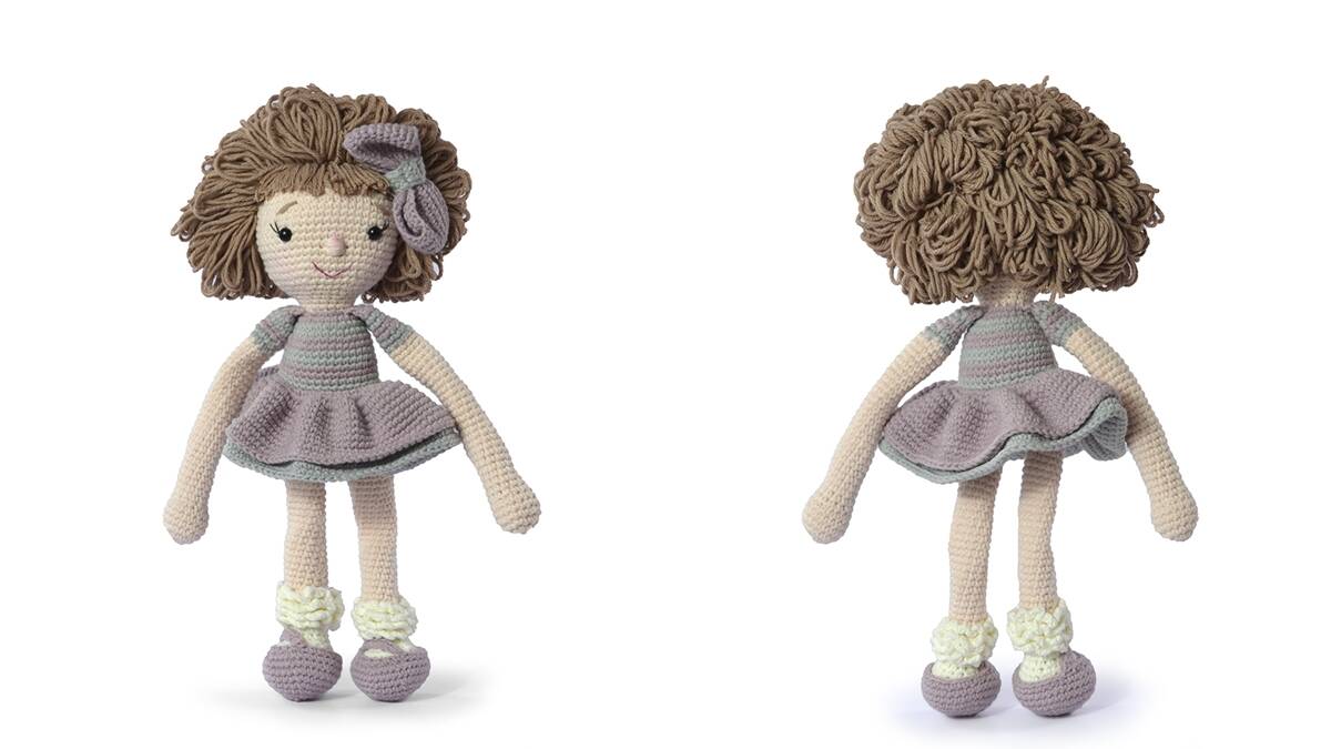 Boneca Luma em Amigurumi: Charme e Doçura em Cada Detalhe!