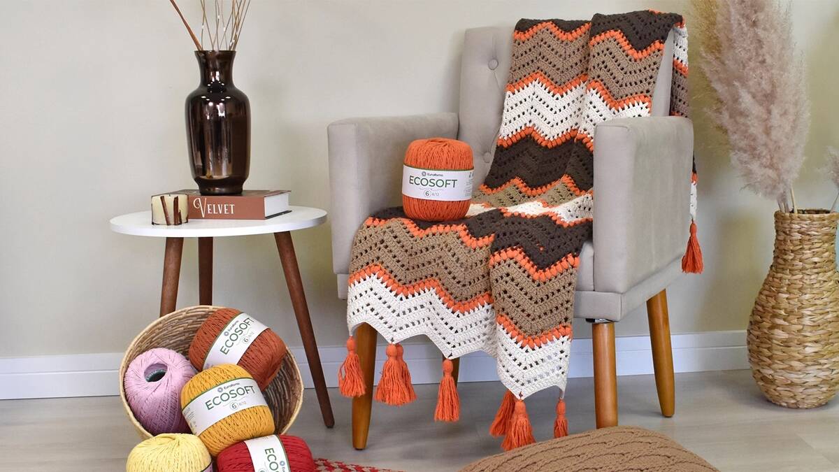 Manta de Crochê Ecosoft: Uma Peça Aconchegante e Charmosa!