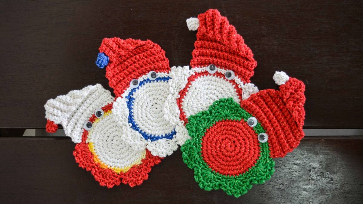 Porta Copos de Crochê Natalino: Um Projeto Divertido!