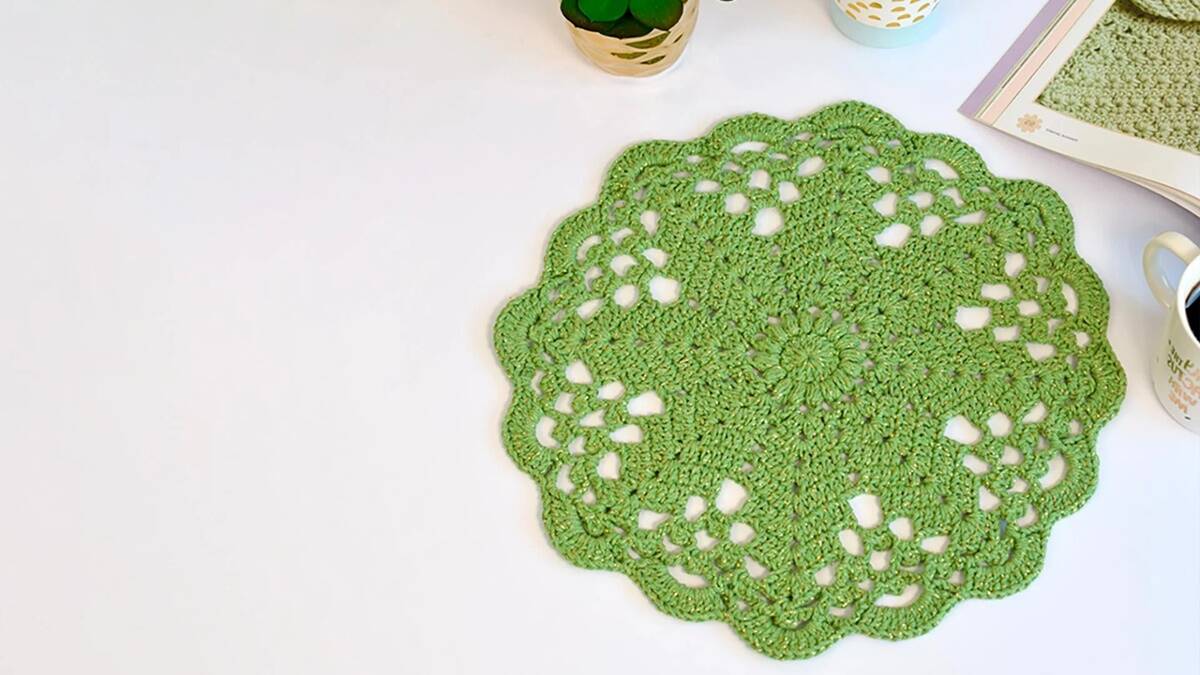 Sousplat de Crochê Brilho: Decoração e Utilidade em Crochê!