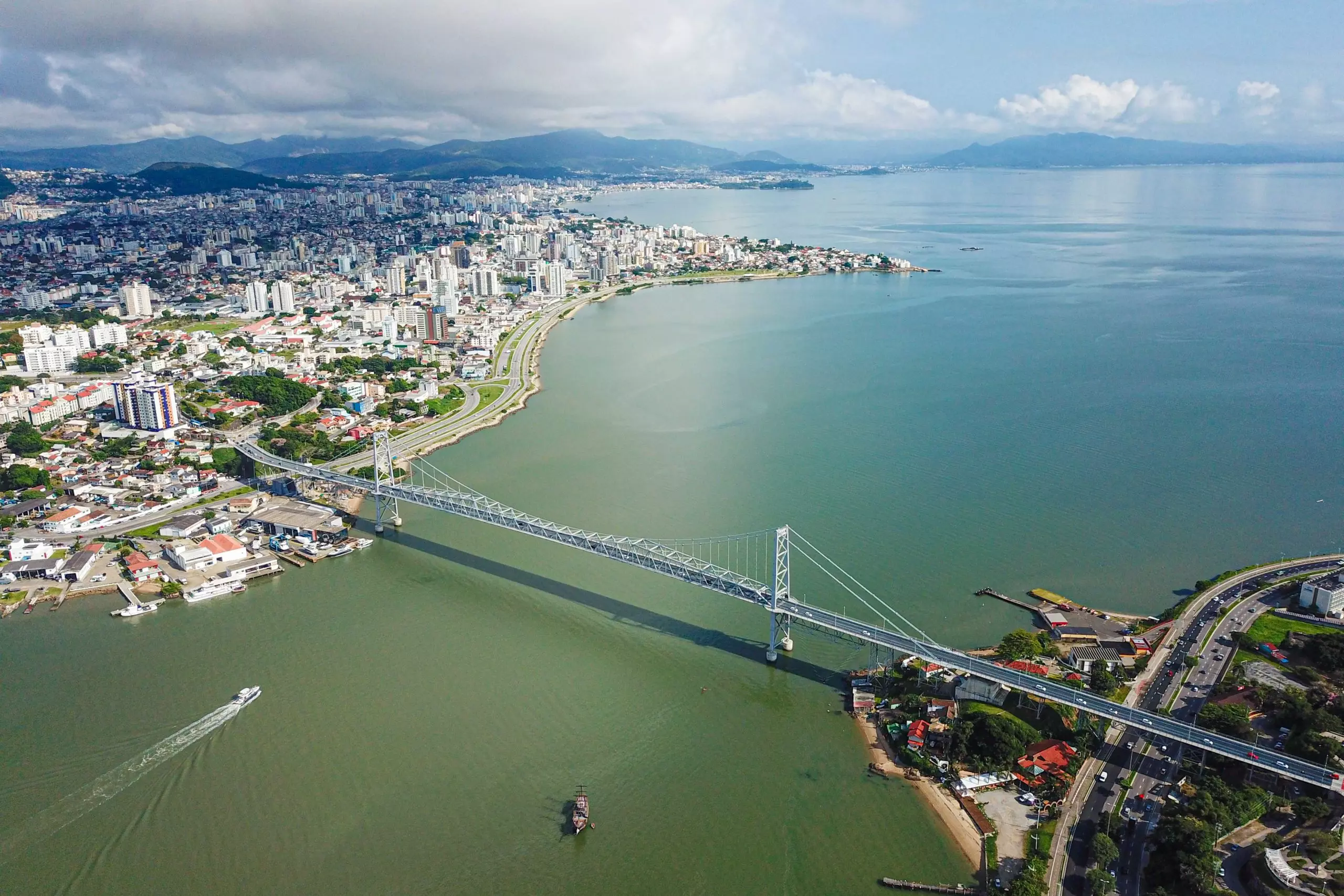 As cidades brasileiras que estão entre as mais buscadas no mundo para o verão