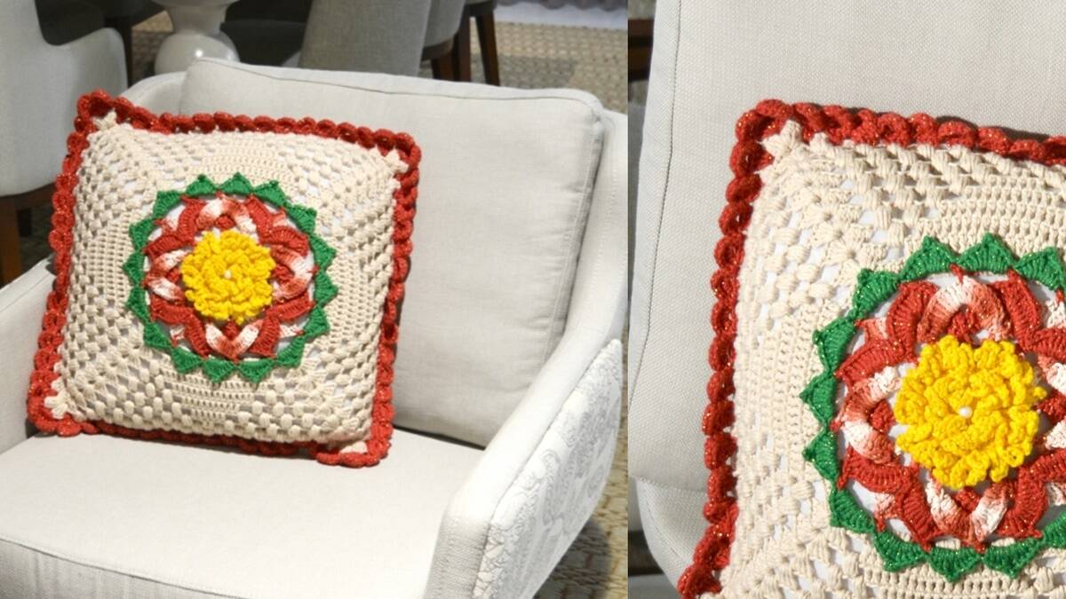 Almofada de Crochê Brilho Natalino: Lindo Projeto para o Natal!