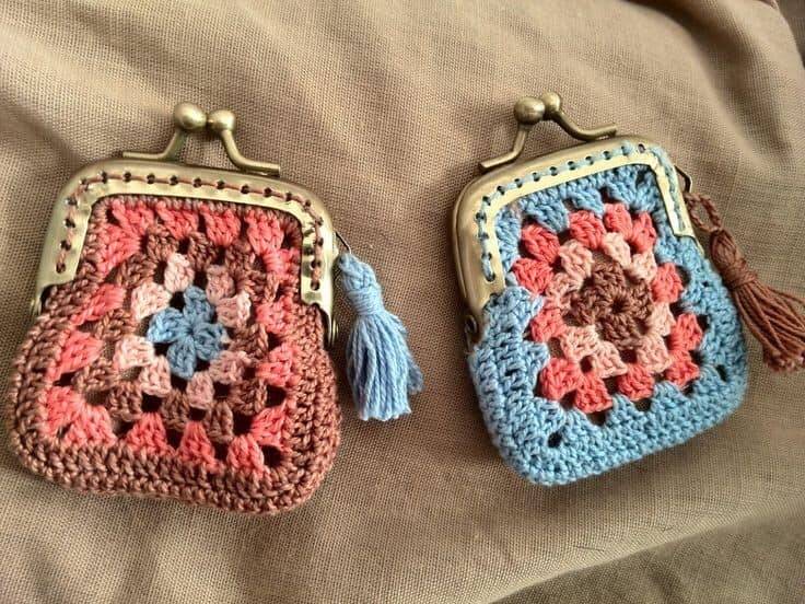bolsas de crochê com squares