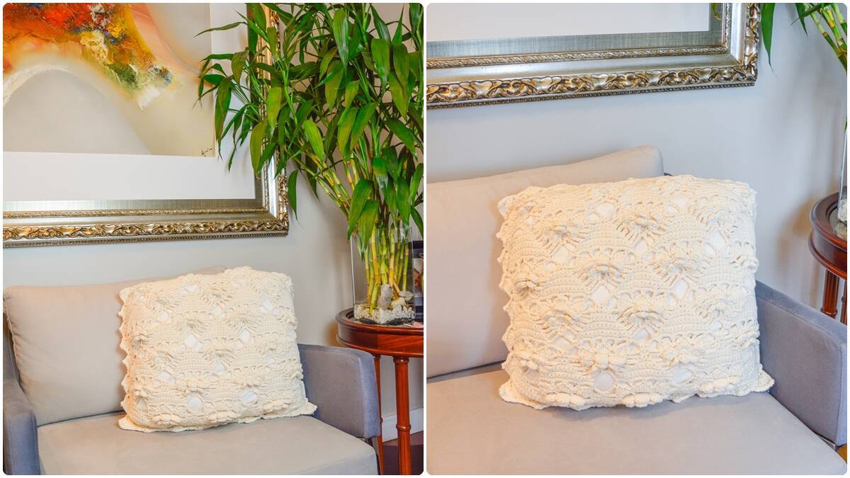 Almofada de Crochê Baunilha: Decoração Elegante para a Sala!