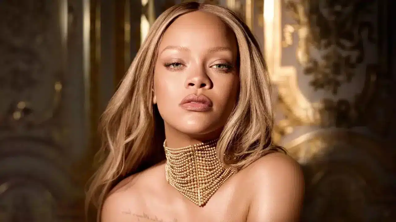 Rihanna Revela Segredos de como Abraçar seu Sex Appel