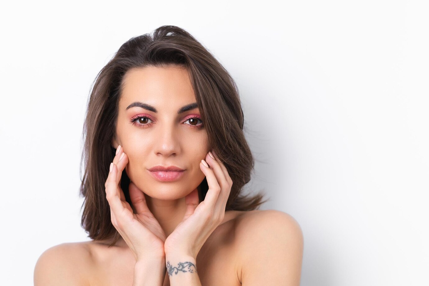 Botox caseiro com somente 4 ingredientes deixa a pele lisa e livre de rugas!