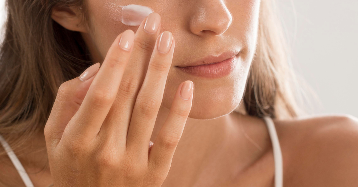 4 Cremes Antissinais que Realmente Funcionam: Opções para Neutralizar Rugas e as Linhas Faciais!