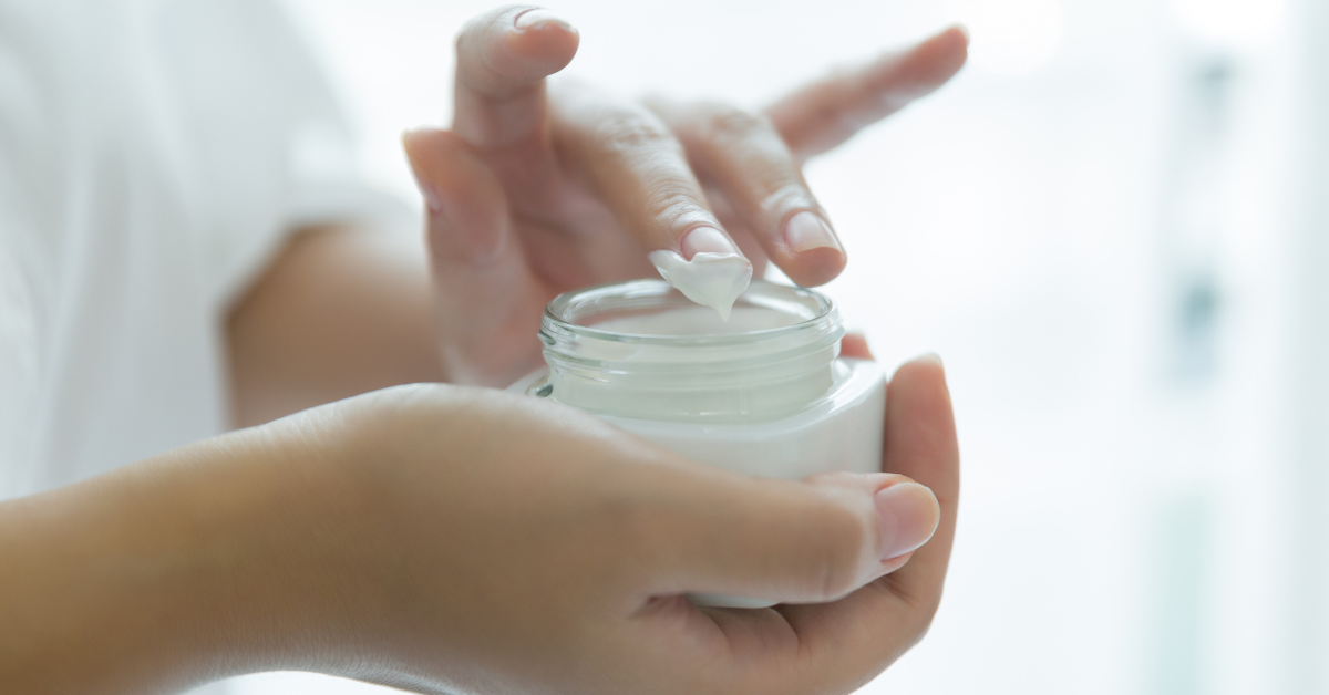 3 Melhores Cremes Antissinais para Reduzir Linhas de Expressão, Rugas e Rejuvenescer a sua Pele