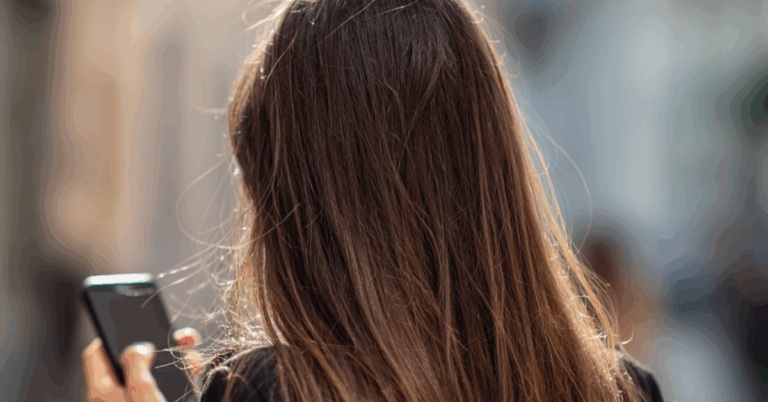 Relacionamentos: Como você pode mostrar que se importa sem parecer forçado?