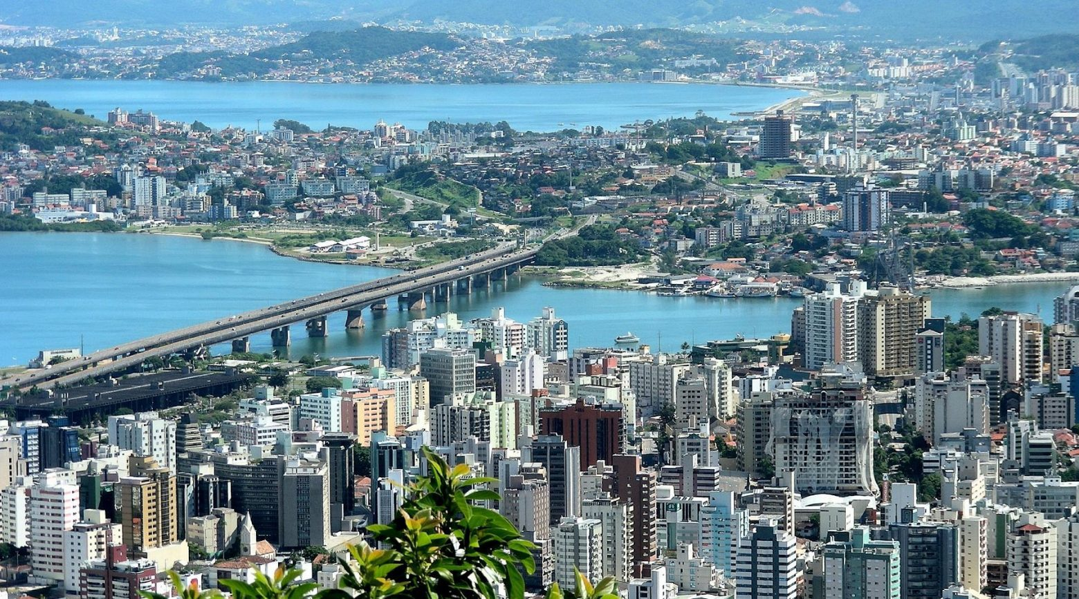 Conheça Florianópolis em um roteiro de 4 dias e se encante com a “Ilha da Magia”