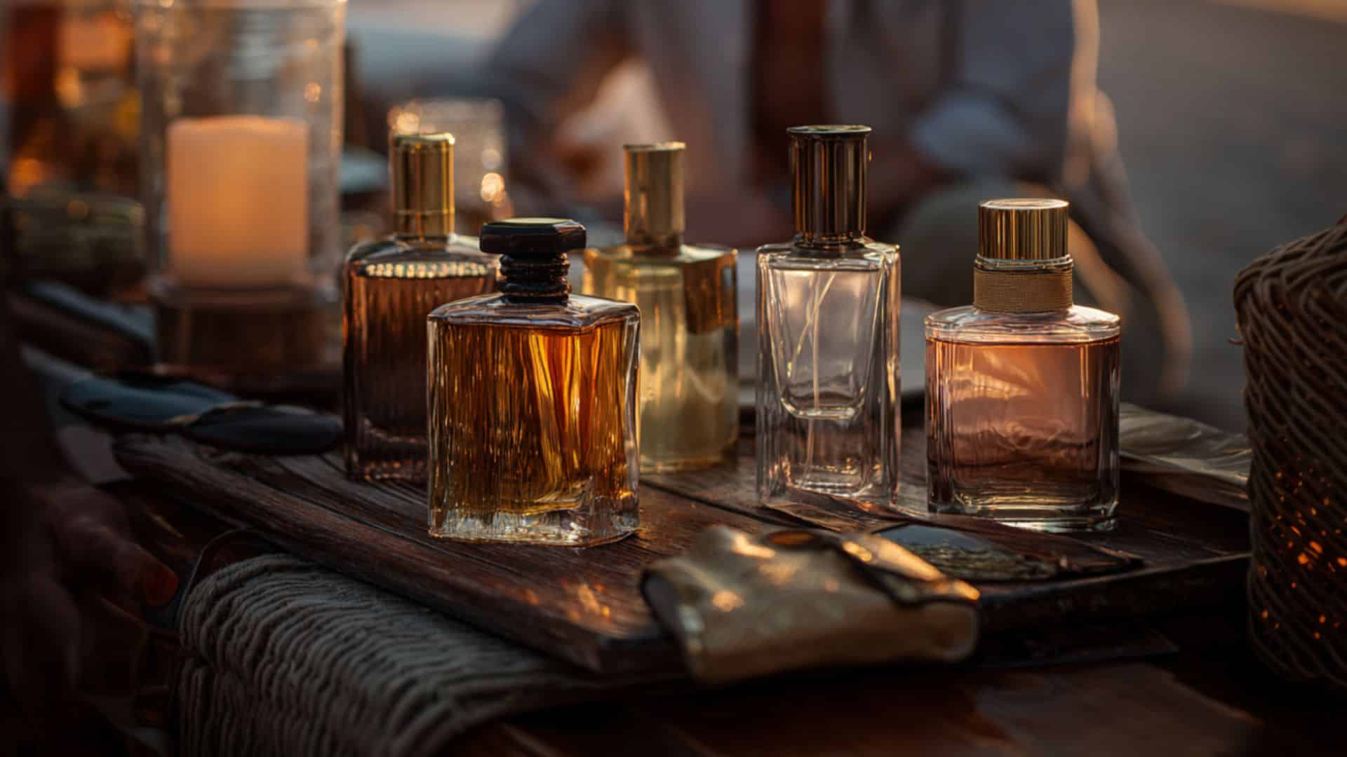 “Você tá cheiroso, hein?” 5 perfumes marcantes que rendem elogios por até 12 horas!
