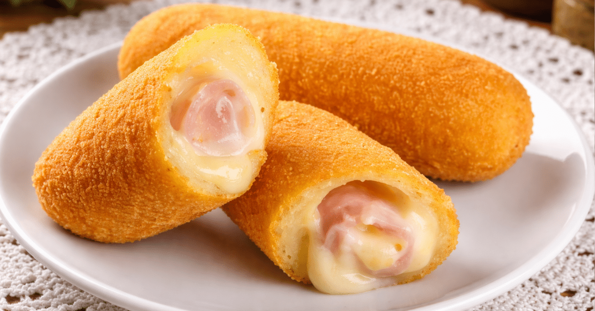 Receita fácil de enroladinho de presunto e queijo para o café da manhã ou da tarde!