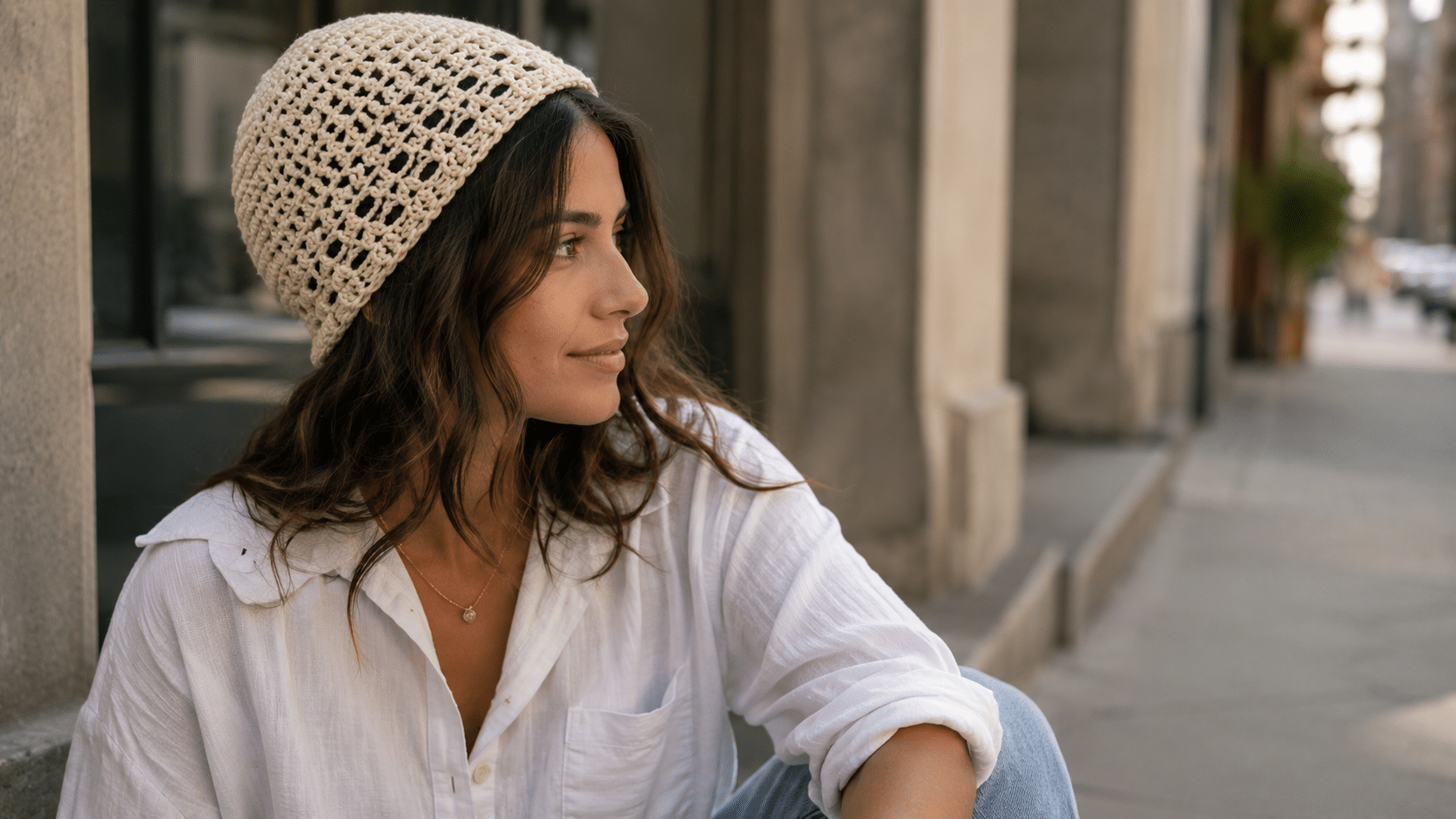 Toucas de crochê voltam à moda com cara artesanal e visual de tendência