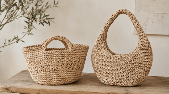 São mais de 20 gráficos para bolsas de crochê rústicas e modernas que estão conquistando looks com charme artesanal