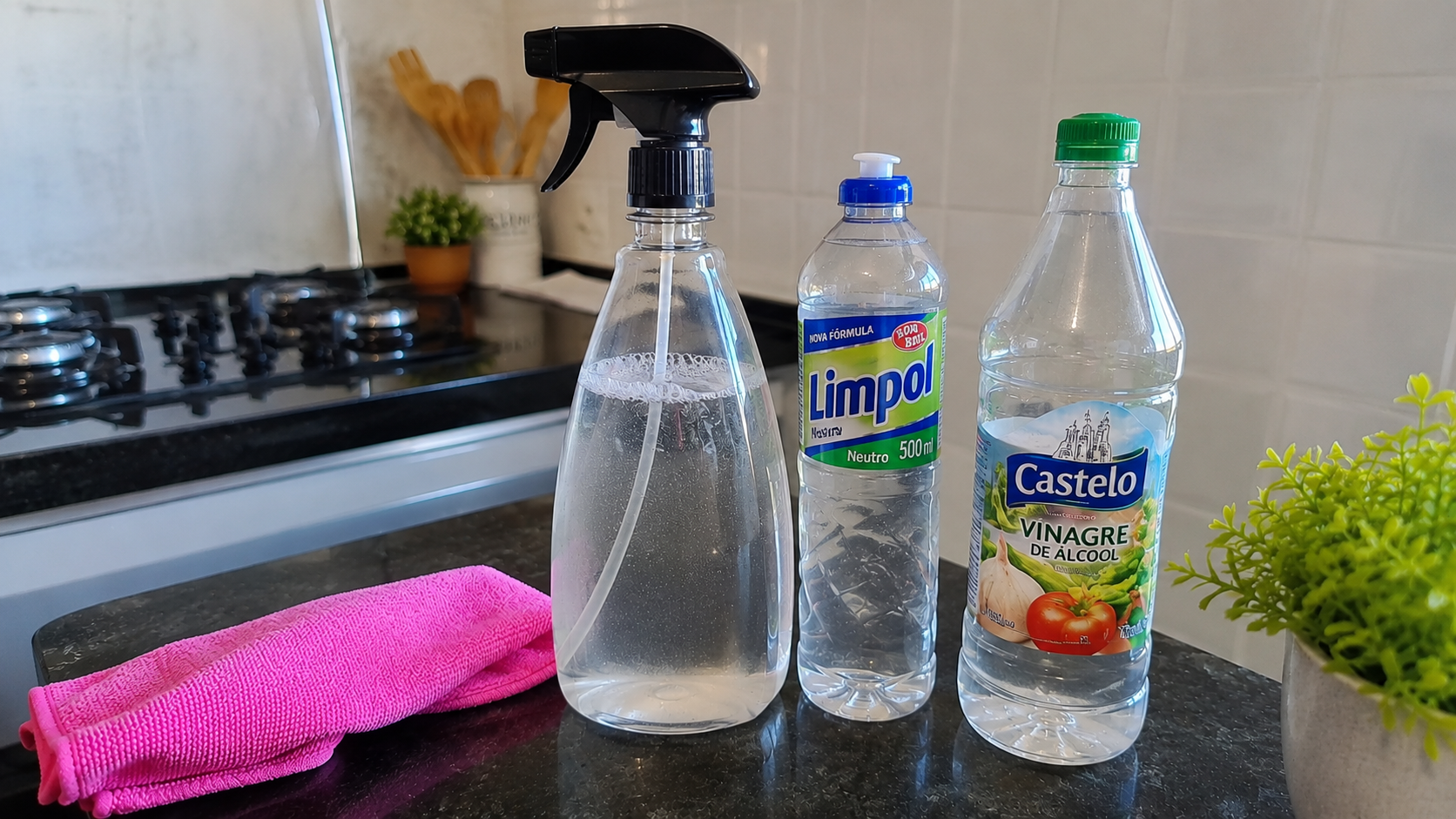 Vinagre e detergente no borrifador: para que serve essa mistura, por que ela se tornou tão popular e em quais superfícies costuma ser utilizada